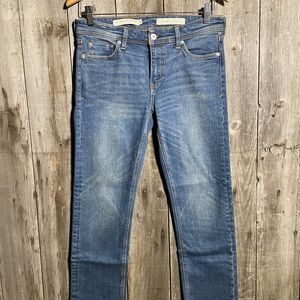 ANTHROPOLOGIE Pilcro Slim Straight Jeans sold at Anthropologie - size 27